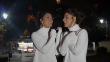 Sevil & Sevinç - Aşk Delisi