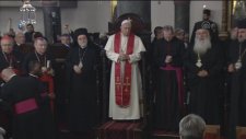 Papa, Fener Rum Patrikhanesi'nde Ayine Katıldı