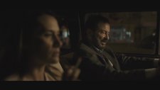 Anochece en La India (2014) Fragman