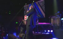 Pitbull - Time Of Our Lives (Live On The Honda Stage At The İheartradio Theater La)