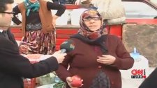 Zabıtalar Pazarda Tezgah Açarsa