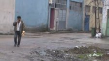 Hunharca Gülen Adamın Yaşantısı