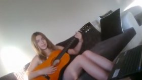 Aleyna Tilki - Yanarım Aleyna Tilki - Yanarım