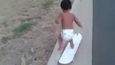 Kaykaya Binen Bezli Bebek