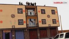 IŞİD Gay Diye Çatıdan Attı