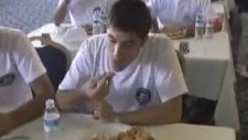 2 Dakikada 1 Kilogram Baklava Yemek