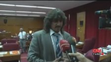 Güven Oylaması İçin Rüşvet Vermek - KKTC