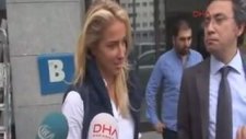 Kaçak CD İçin İçeri Alınan Burcu Esmersoy