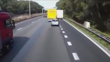 Direksiyon Kırıp Ölüme Gitmek