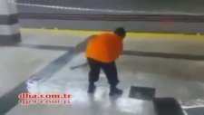 Su Basan Ankara Metrosu