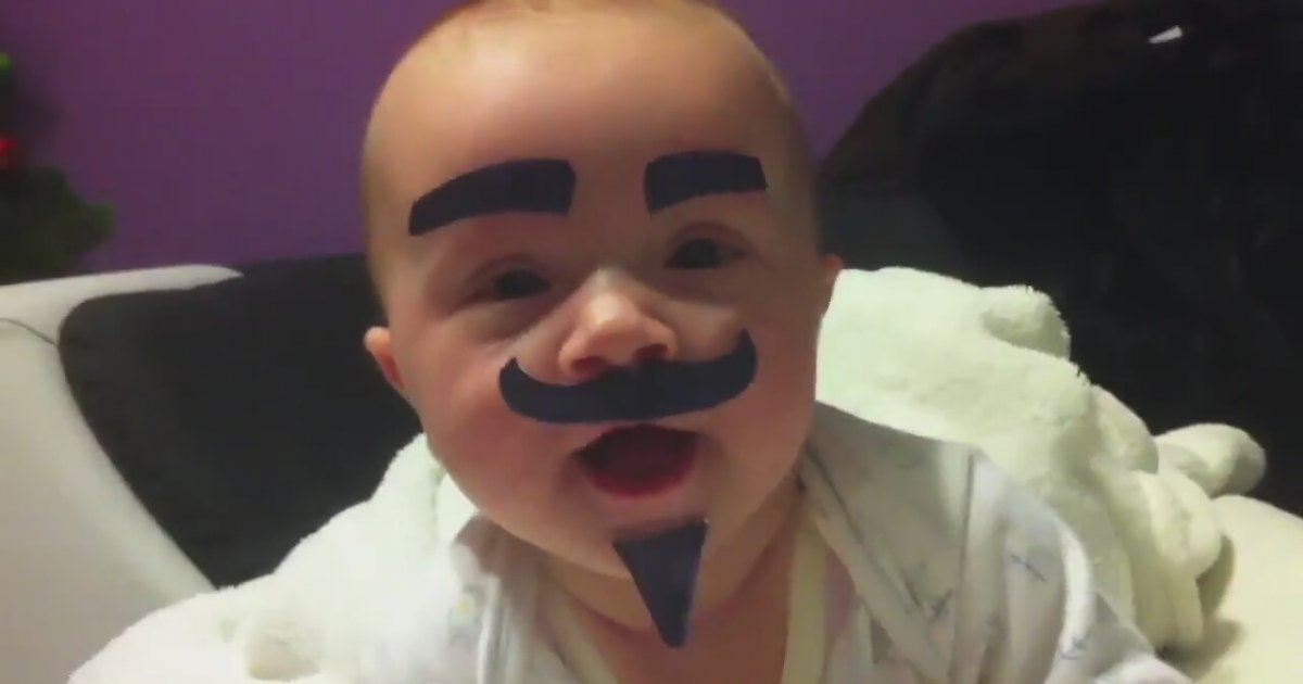 Sevimli Bebek, Babasıyla Evde Tek Kalırsa