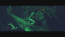 Tom Swoon Feat. Ruby Prophet - Savior