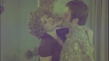 Figen Han - Kendini Rahat Bırak Yavrum