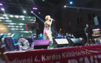 Gülben Ergen - Arka Sokaklar - Ataşehir