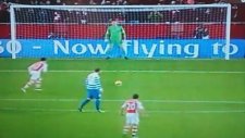Alexis Sancheze Penaltı Sırasında Hemşeri Kazığı