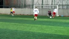 Halı Sahada Muhteşem Gol