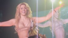 Shakira dan Süper Göbek Dansı