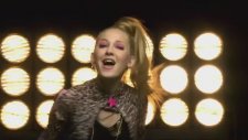 Violetta - Juntos Somos Mas (Official Music Video)