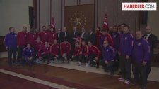 G.Saray Üyesi: Takımı Şaklaban Anlayışıyla Kaçak Saraya Götürdüler