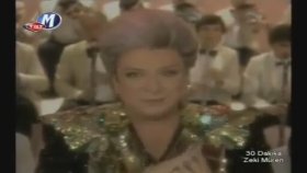 Zeki Müren - Alkışlarla Yaşıyorum Zeki Müren - Alkışlarla Yaşıyorum