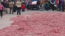 1 Milyon Çatapat Aynı Anda Patlarsa