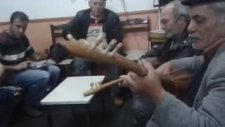 Isparta Uluborlu Türkü Evi - Seher Vakti Çaldım Yarin Kapısını