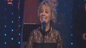 Esma Başbuğ - Ayrılık Rüzgarı Gönlüme Doluyor Esma Başbuğ - Ayrılık Rüzgarı Gönlüme Doluyor