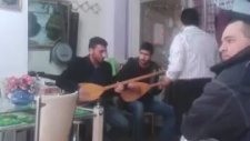 Ramazan Akden - Dersini Almışta Ediyor Ezber