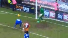 Yeşil Sahalarda görülmemiş gol şaşkına döndüler