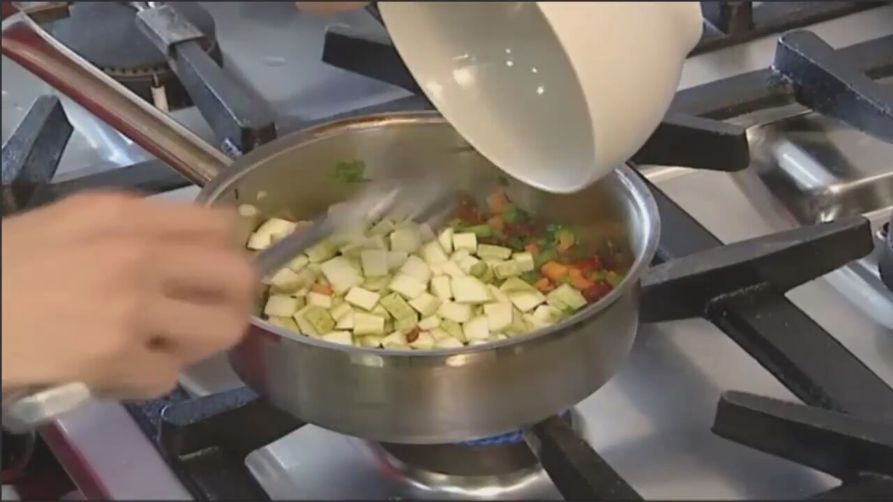 Safranlı Pilav Tarifi Videosu Safranlı Pilav Tarifi Videosu