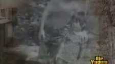 Cem Yılmaz 5 Yaşında Şarkı Söylüyor