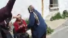Apaçi Dansı Yapan Teyze (+32)