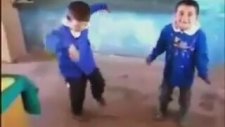 Nurullah ve Veysel - Gülember Versyion