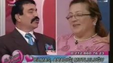 İzdivaç - Teyze Görünümlü Erkek İzleyici