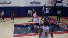 Basketbolun Oynadığı Basketbolcu Javale McGee