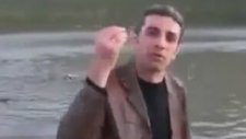 Evlenmeyin Diye İsyan Eden Adam