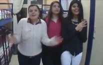 Öğrencilerden Beyaz ve Candan Erçetin'e Cevap