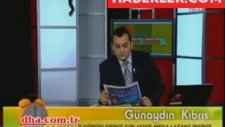 Spikere Canlı Yayında Piton Şakası Yapmak