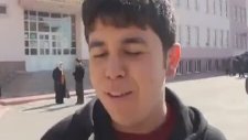 YGS'de Rakiplerini Dua ile Ekarte Etmek İsteyen Öğrenci