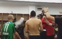 Akhisarspor Futbolcularından Gekas Marşı