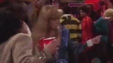Friends - Şişman Monica ve Liseli Rachel'ın Çılgın Dansı
