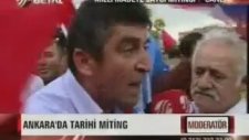 Mikrofonu Kapmaya Çalışan Adam - Ankara Mitingi