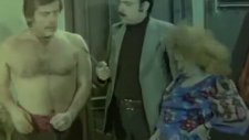 Gel Dedin Deldik Hem de Kaç Kere - Tamer Yiğit