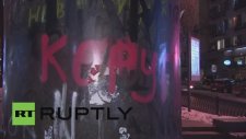 Lenin Heykeli Yerine Gelen Altın Tuvalet - Ukrayna