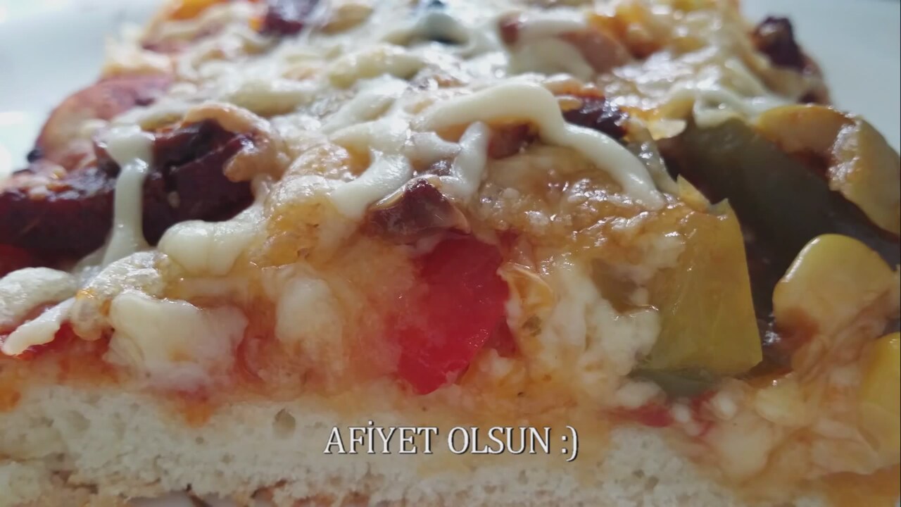 Evde Pizza Hamuru Nasıl Yapılır Videosu Evde Pizza Hamuru Nasıl Yapılır Videosu