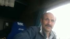 Efkarlı Kamyoncu - Ham Meyvayı Kopardılar Dalından