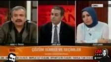 Sırrı Süreyya Önder'in Elif Çakır'la Maytap Geçmesi