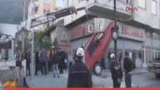 Telefon Direğinde Asılı Kalan Tofaş