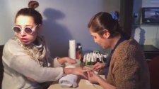 Tiki Ve Histerik Kız Nasıl Olunur?