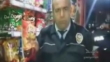 Gücünü Cipslerden Alan Polis